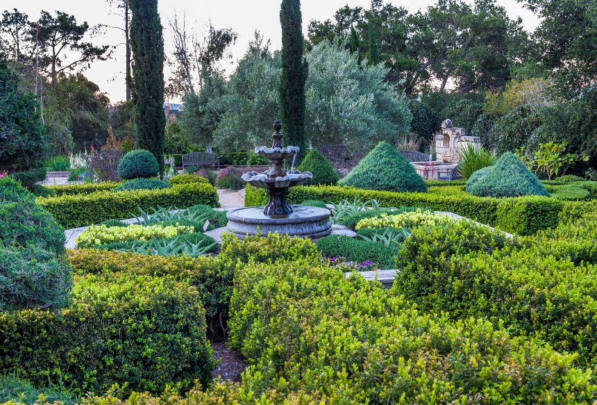 Leaning Pine Arboretum, United States